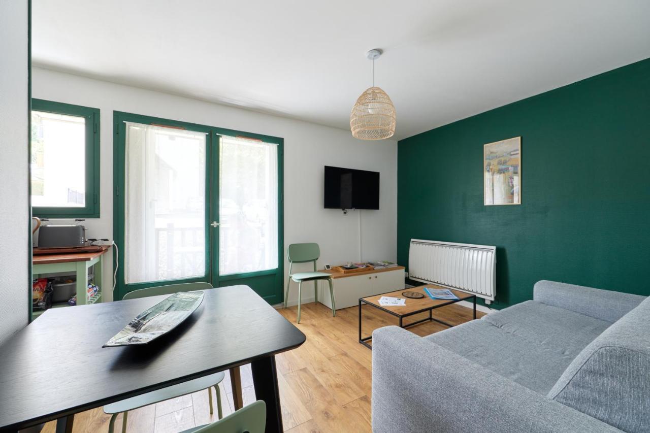 Le Vieux Pressoir De Villers - Appt Avec Balcon Luaran gambar